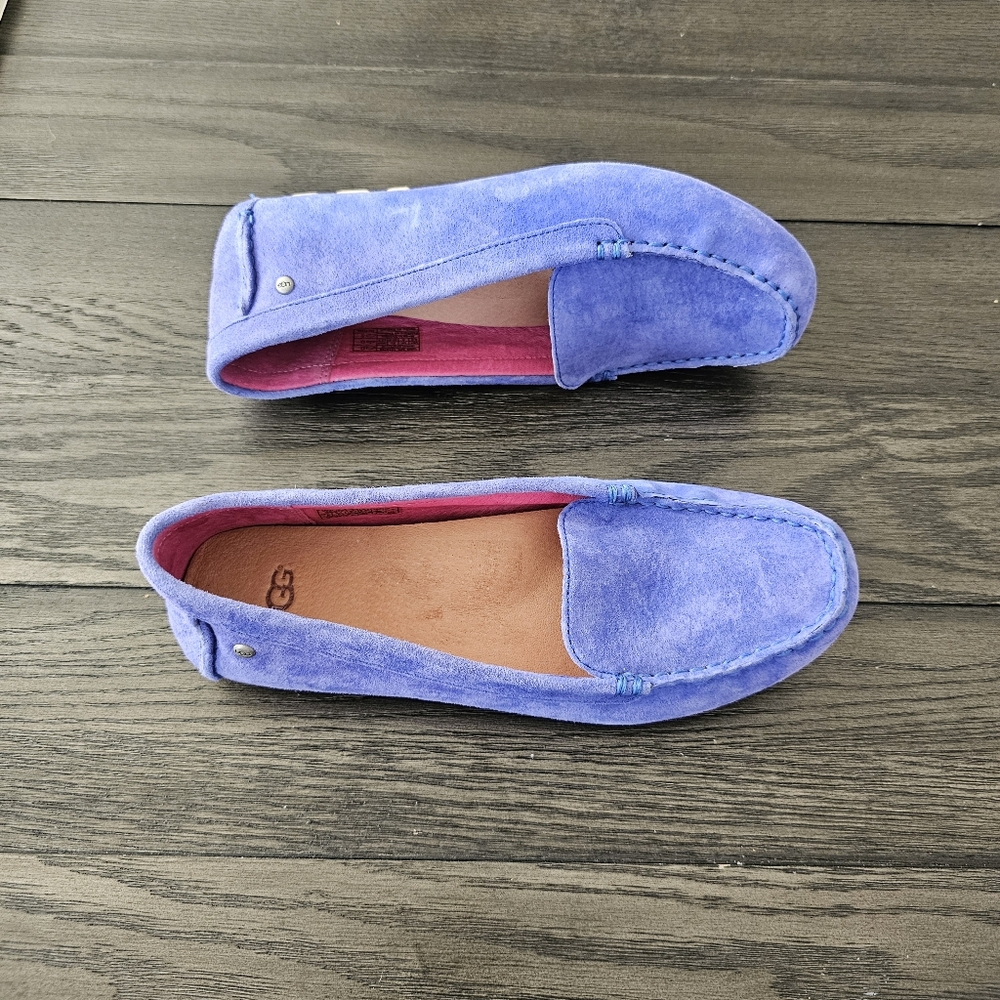 UGG Women's Blue Suede Loafers